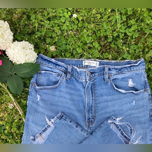 SOLD - Picture 3 of 5